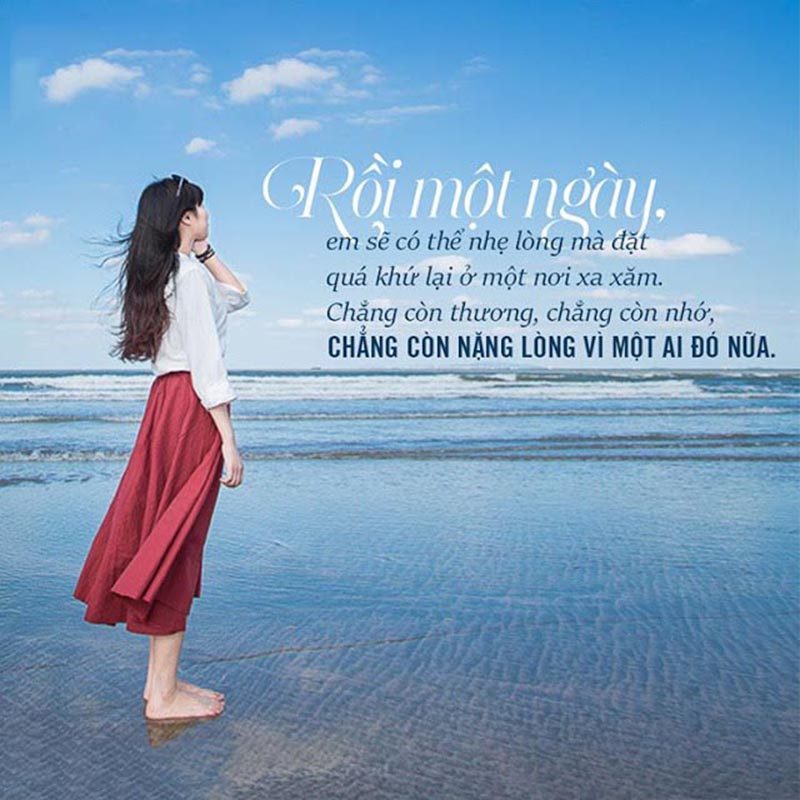 ***Cậu ta mặc áo đồng phục cấp ba trắng tinh, đeo kính gọng 